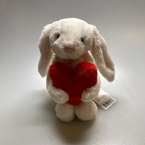 BNWT Jellycat Bashful Red Love Heart Bunny Little